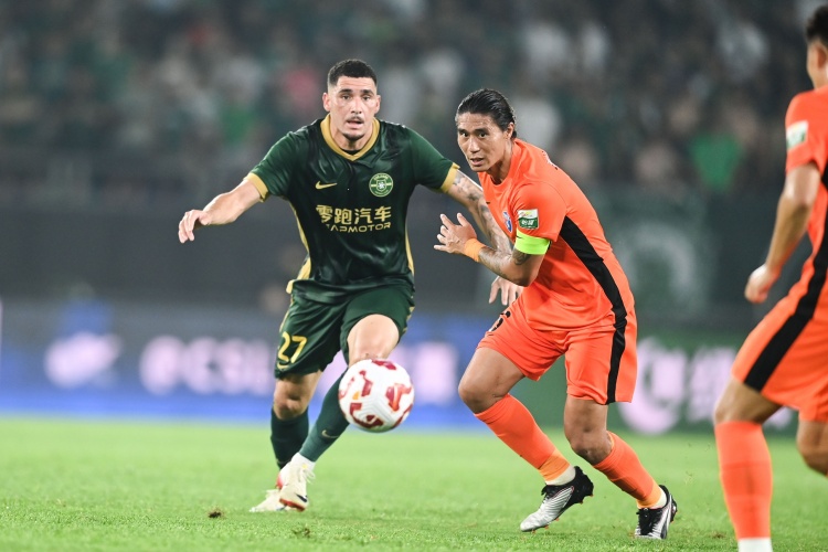 足球报：亚戈总体表现不理想，能否在租借到期时续约都是问号